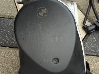 Náhradné diely BMW E46 325CI M54B25 - 4