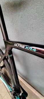 Bianchi Oltre XR4 Disc Ultegra Di2 12sp + Velomann 55 mm - 4