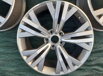 Alu disky Volkswagen Passat alltrack R18 - 4