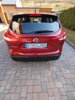 Nissan Qashqai 1,2 DIG-T benzín - 4