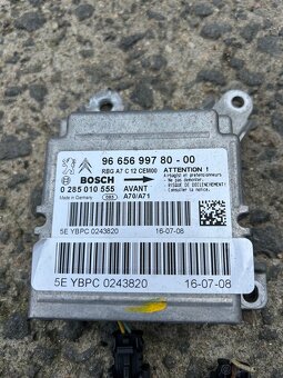 Peugeot 207 riadiaca jednotka airbag - 4