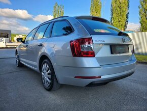 Škoda Octavia Combi 2.0 TDI Team - 4