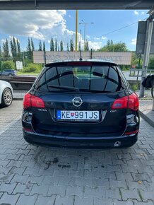 Opel Astra J 1.7 CDTi - 4