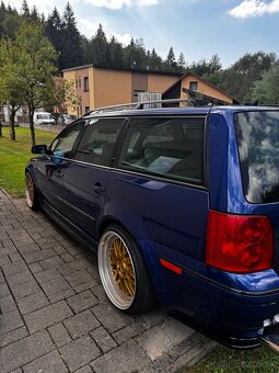 Volkswagen Passat 2,8 highline - 4