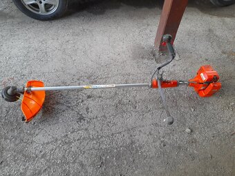 Oleo mac 740 - 4