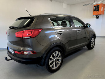 Kia Sportage 1.6 GDI 99 kW rv.11/2014 koupeno v čr 2 majitel - 4