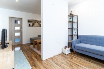 Kompletne zrekonštruovaný a zariadený 2-izbový byt na predaj - 4