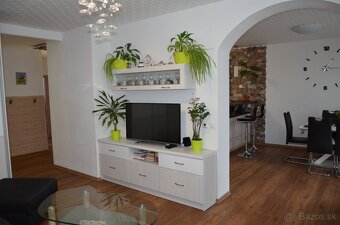 Prenajmem 3 izbový byt v centre LM - 4