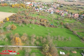 BartanusReality - Na predaj pozemok pre výstavbu rodinných d - 4