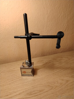 Magnetický stojan - 4