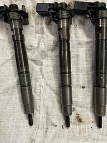 Vstreky 2.0 TDi 03L 130 277 - 4