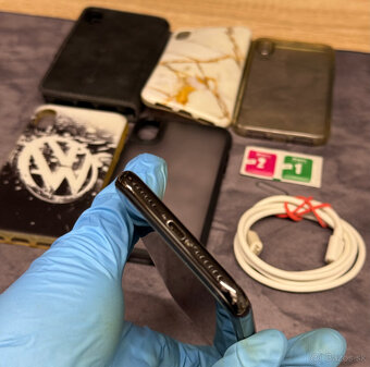 Apple iPhone X 64 GB Space Gray / nová batéria - 4