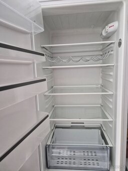 Chladnicka s mraznickou - 4