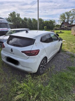 Renault Clio V 1.33 103 kW - 4