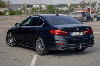 BMW 5 - 4