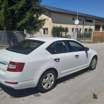 Škoda Octavia sedan 1, 6TDI - 4