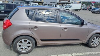 Kia Ceed 1.4 2009 - 4