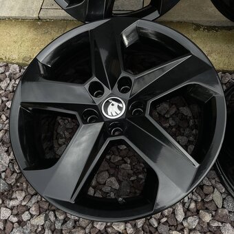 alu kolesa SKODA OCTAVIA III RS 5x112 R17 - 4