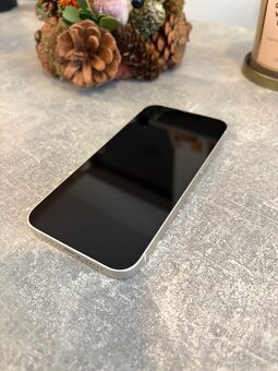 Apple iPhone 13 128 GB - 4