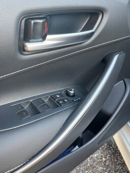 Toyota Corolla Touring Sports 1,8 hybrid - 4