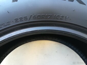 Zimné pneumatiky 225/60 R17 Falken, 2ks - 4