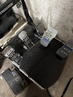 Predám f1 volant a Plaistation volant - 4