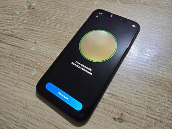 Iphone 11 128gb plnefunkcny s novou bateriou na displeji nie - 4