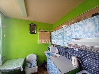 1 izbový byt blízko centra s nádherným výhľadom v NMnV - 4