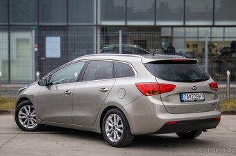Kia Ceed SW 1.6 CRDi Gold - 4