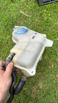 Nadrzka na vodu audi seat - 4