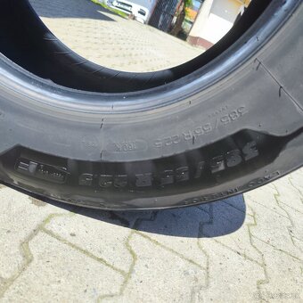 385/55 r22,5 Michelin - 4