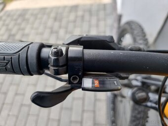 Predám bicykel Kross Level 2.0 - 4