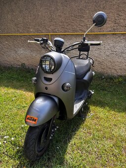 Skúter 50cc - 4