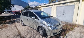 Toyota Corolla Verso kombi - 4