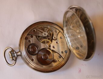 Starožitné pánské švýcarské kapesní STŘÍBRNÉ hodinky DOXA - 4