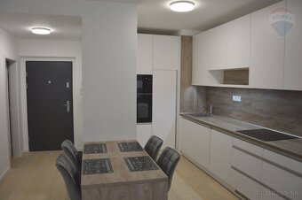 Prenájom novostavba 2 izbový byt Nitra centrum + garážové st - 4