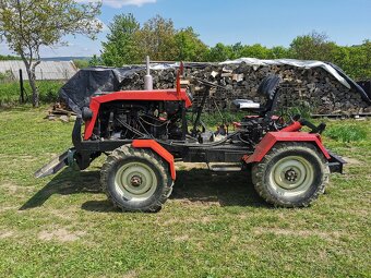 Malotraktor domácej výroby 4x4 - 4