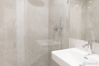 Prodej dvou investičních jednotek 1+kk s prémiovými službami - 4