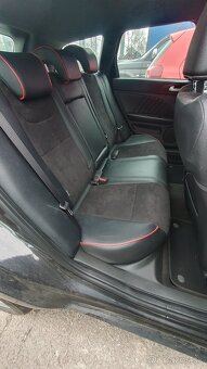 Raritný ALCANTARA Ti interiér Alfa Romeo 159 - 4