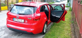 Kia Cee´d SW 1.6 GDI Silver 99kw r.2017 - 4