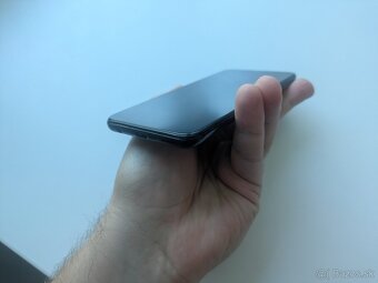 Samsung Galaxy A20e - 4