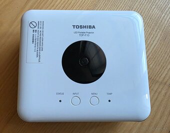 LED projektor Toshiba TDP-F10 + DO + puzdro - 4