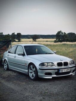 BMW 3ER (E46) - 4