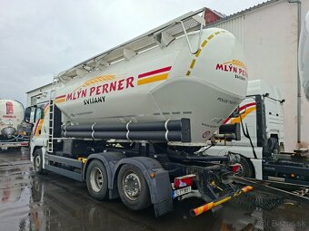 MAN TGS 26.48 6X2 + NÁSTAVBA SPITZER SILO - 4