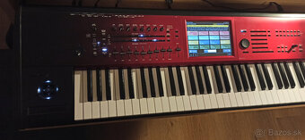 Korg Kronos 2 SE 73 - 4
