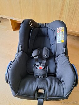 MAXI-COSI Autosedačka Citi (0-13kg) Essential Black - 4