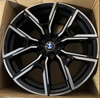 Predam original disky BMW i4 G26 5x112 R19 - 4