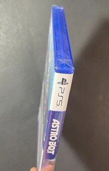Nova hra na PS5 Astro Bot
- 4