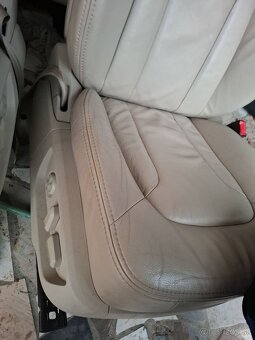 Sedadlá Audi Q7 - 4