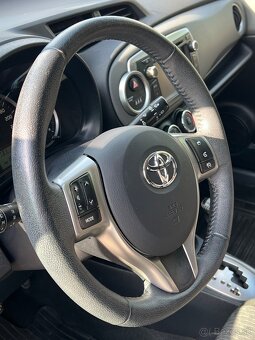 Toyota Yaris 1.3 CVT - 4